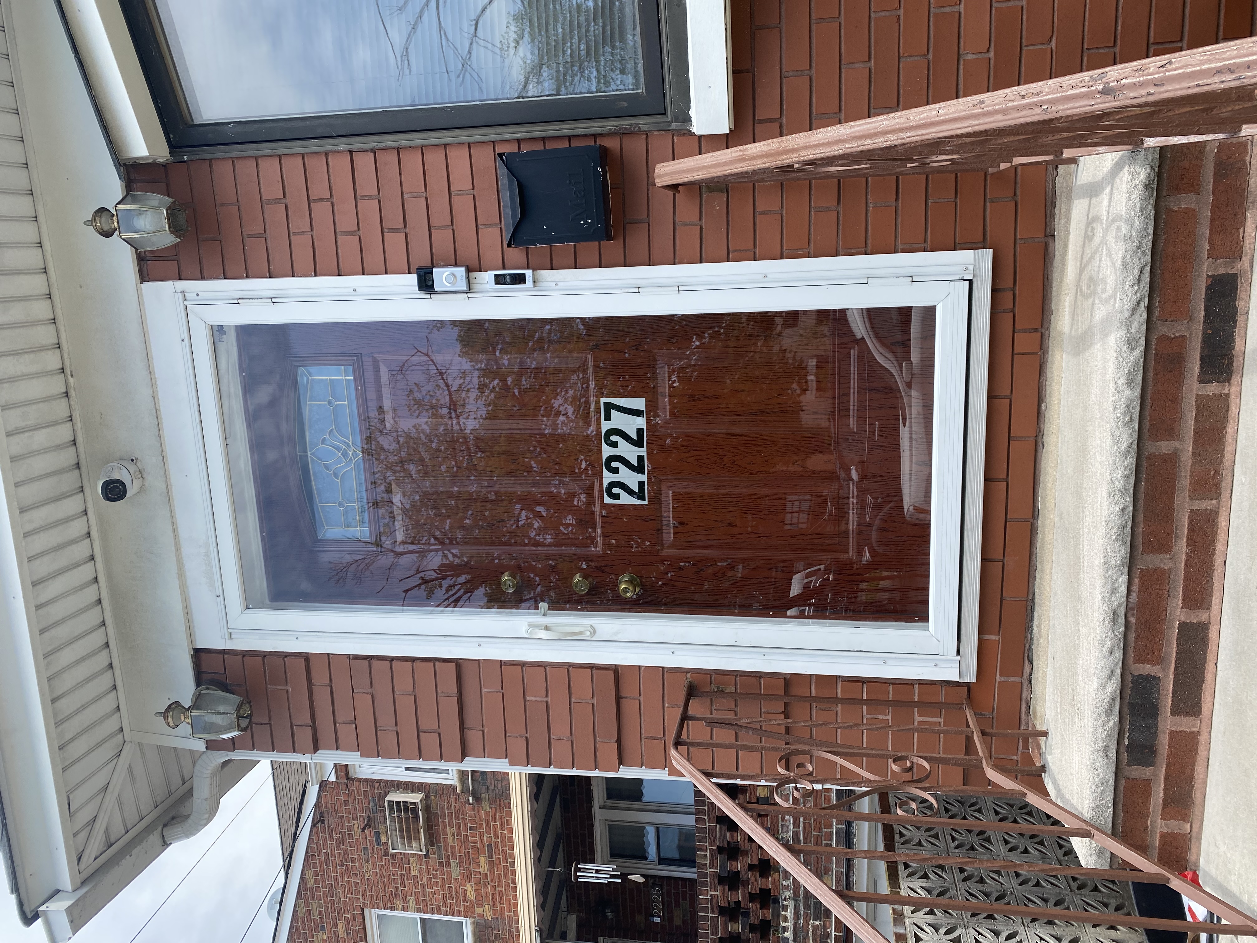 Safety Glass (1/4") glass sample for shower doors and glass installations